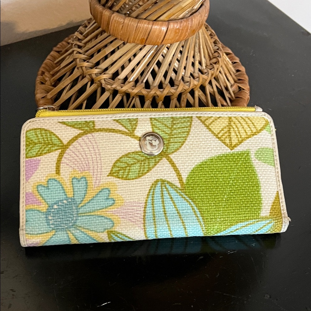 Spartina 449 floral wallet